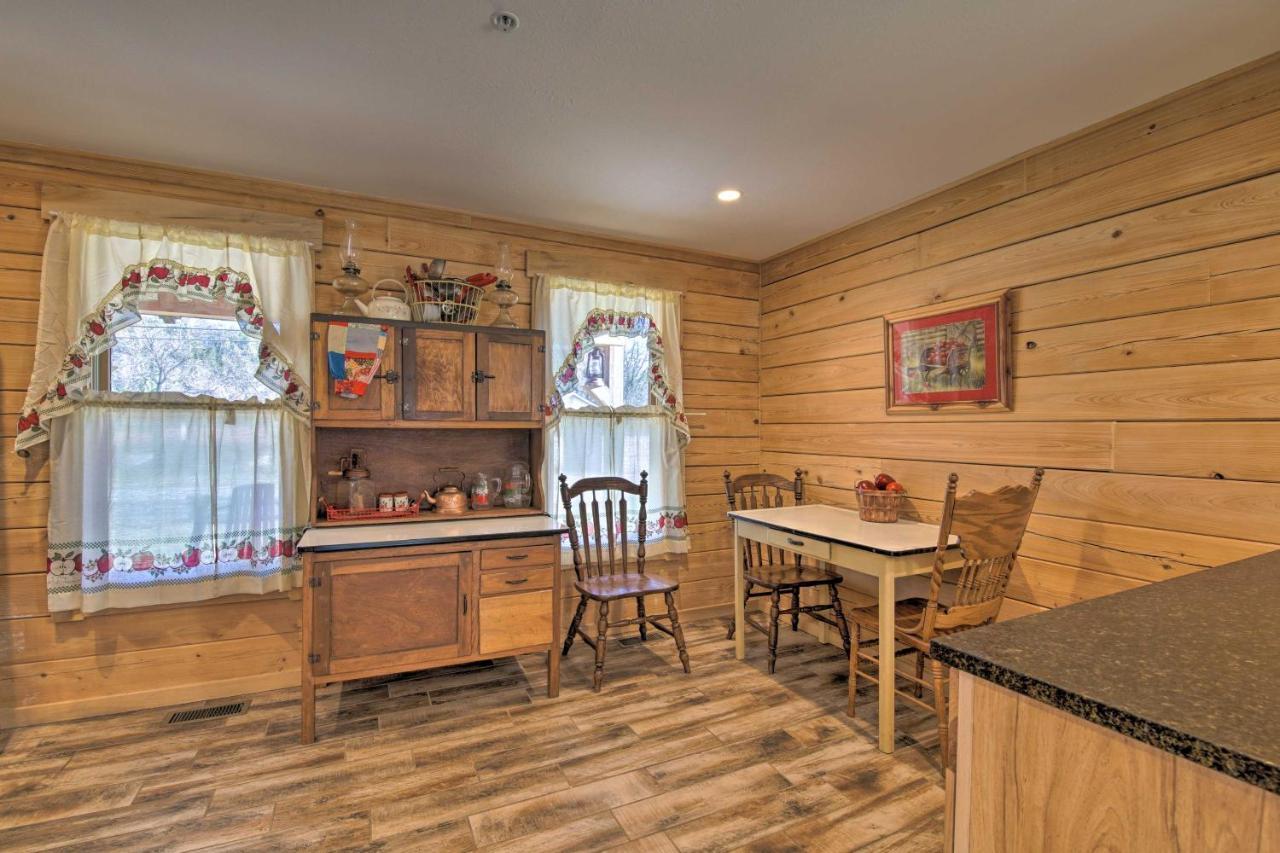 Quiet Hollister Cabin Walk To Lake Taneycomo Экстерьер фото